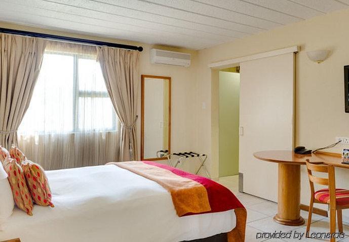 Protea Hotel By Marriott Polokwane Landmark Luaran gambar