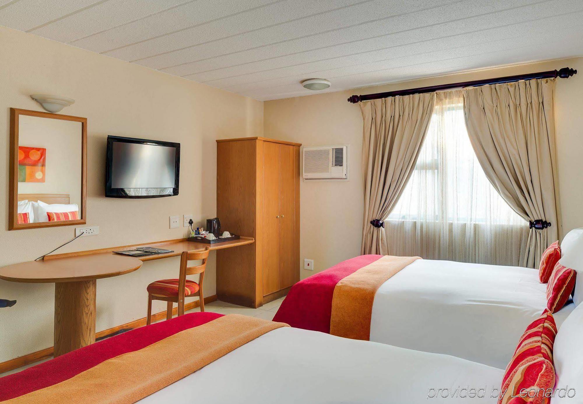 Protea Hotel By Marriott Polokwane Landmark Luaran gambar