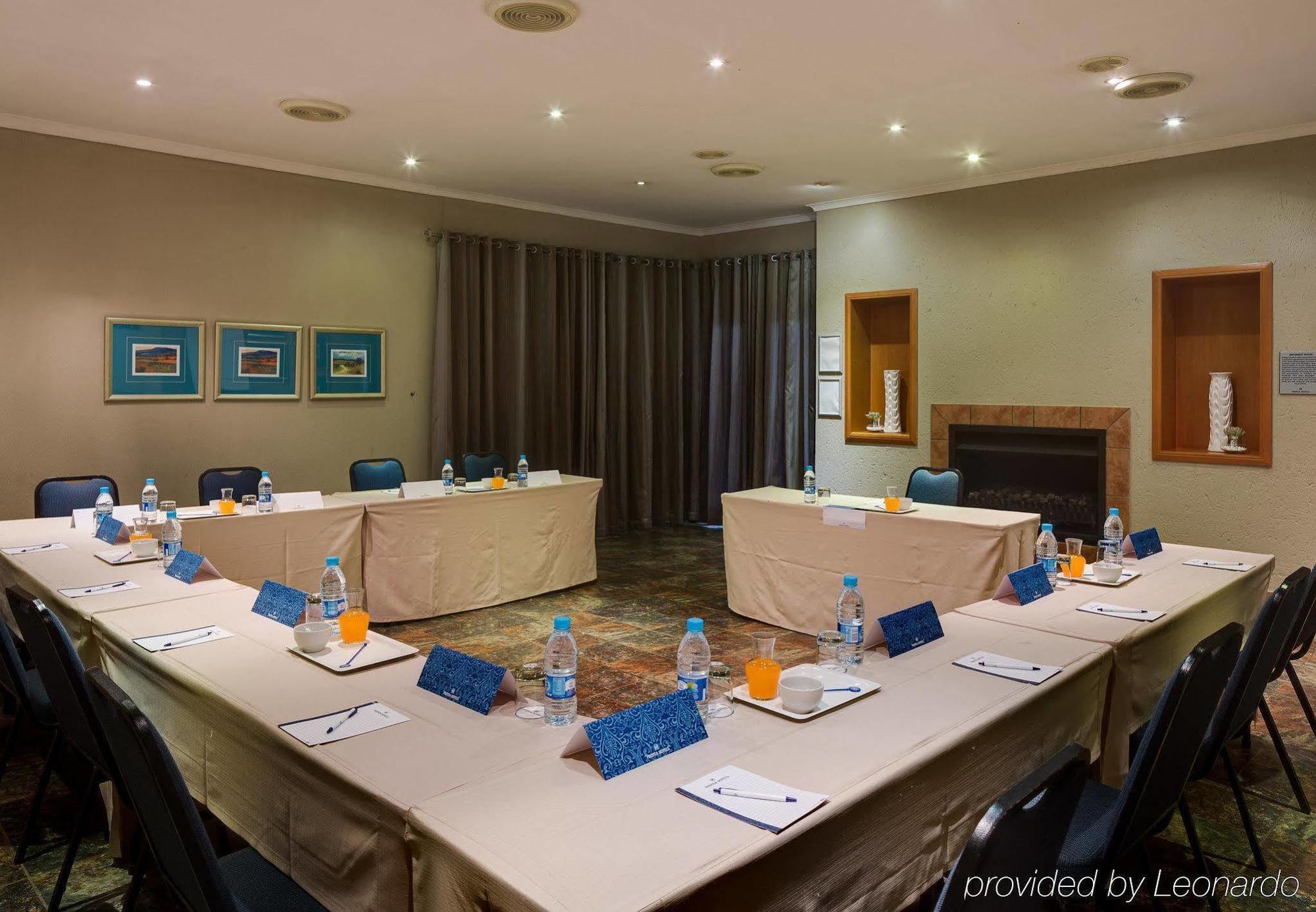 Protea Hotel By Marriott Polokwane Landmark Luaran gambar